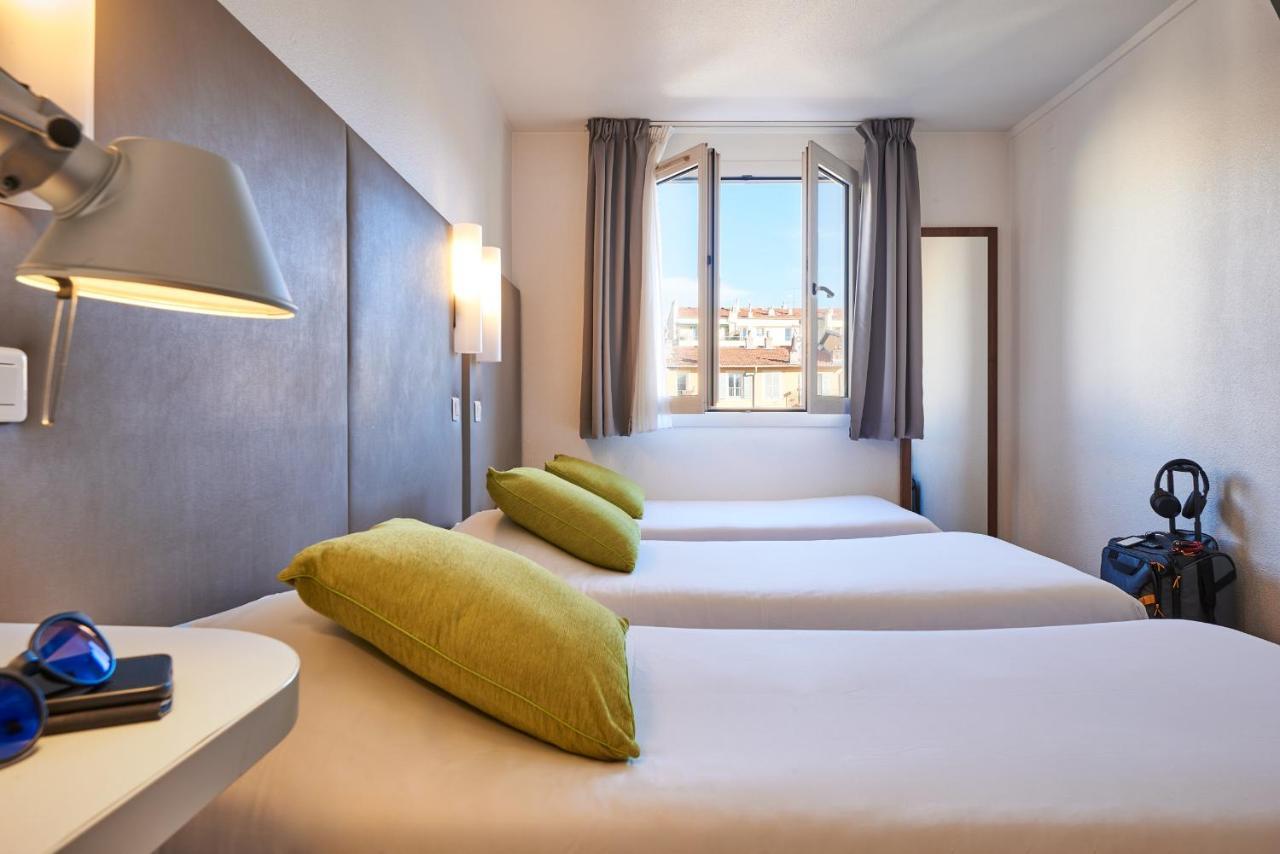 Campanile Hotel Nice Centre Acropolis Стая снимка